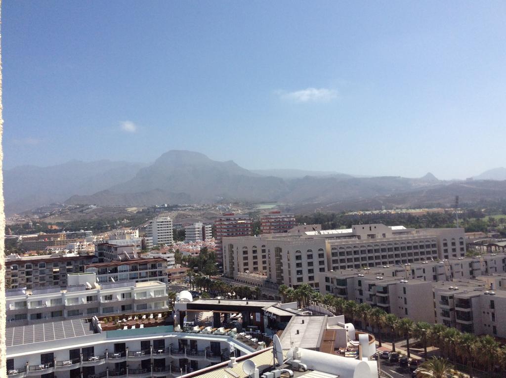 Apartment With Terrace In Playa De Las Americas Dış mekan fotoğraf