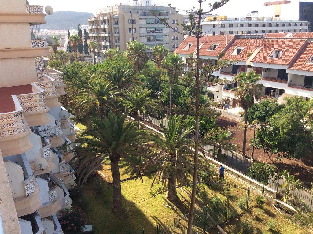 Apartment With Terrace In Playa De Las Americas Dış mekan fotoğraf