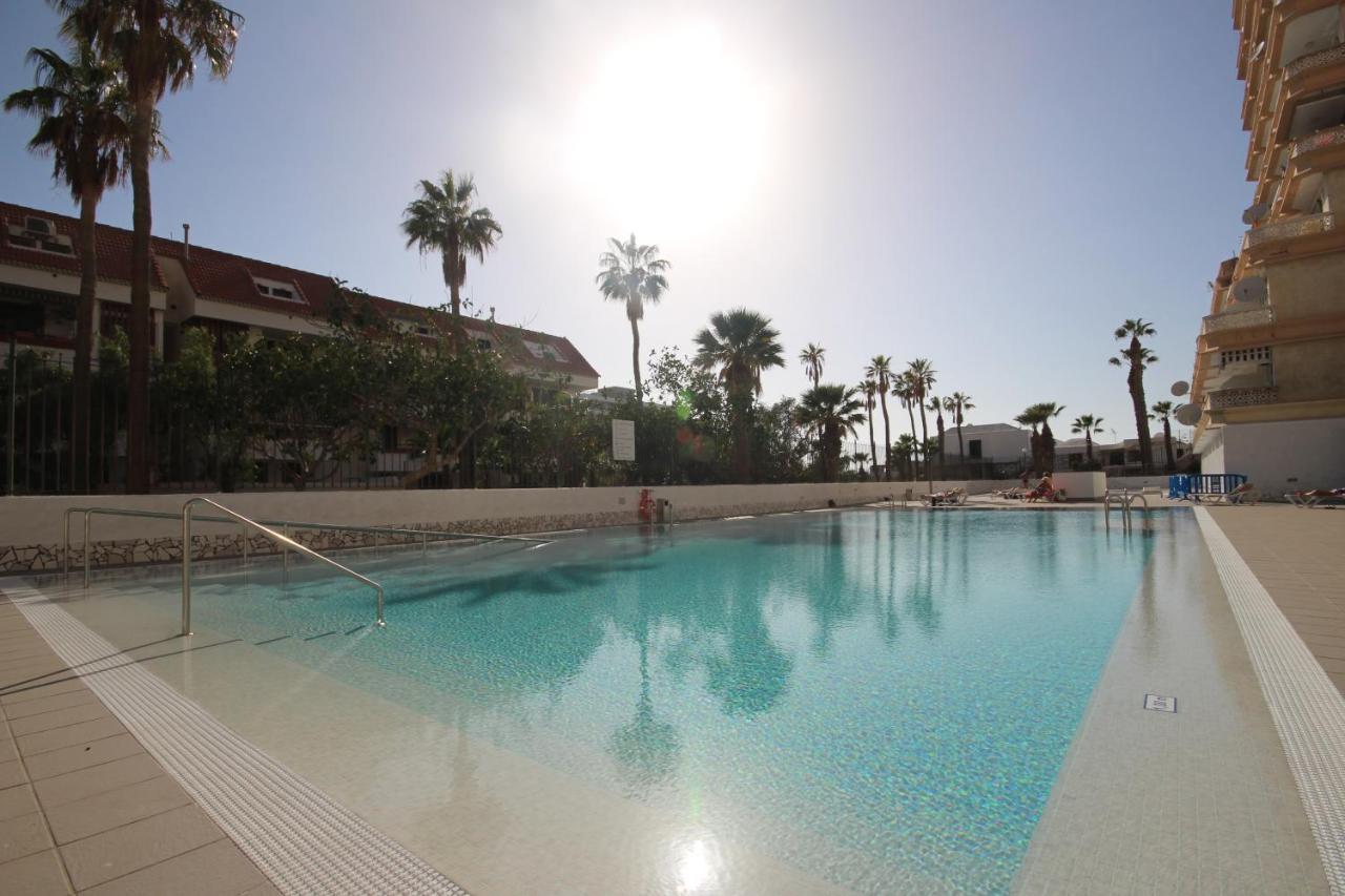 Apartment With Terrace In Playa De Las Americas Dış mekan fotoğraf