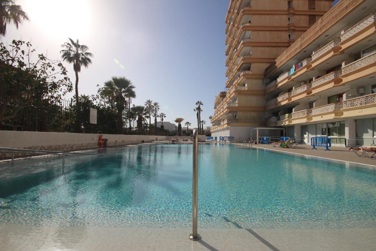 Apartment With Terrace In Playa De Las Americas Dış mekan fotoğraf